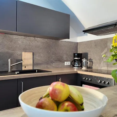 Kastanien-cottage - Idyllischer Rueckzugsort In Casa vacanze