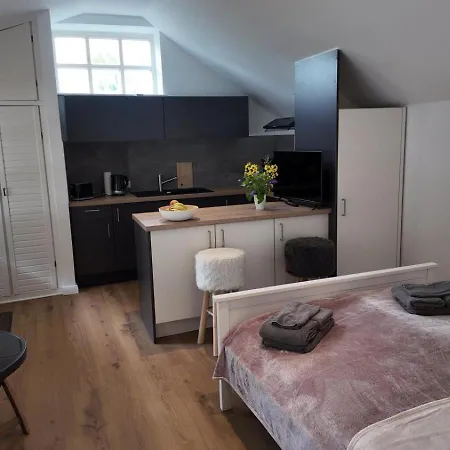 Kastanien-cottage - Idyllischer Rueckzugsort In Bohnert